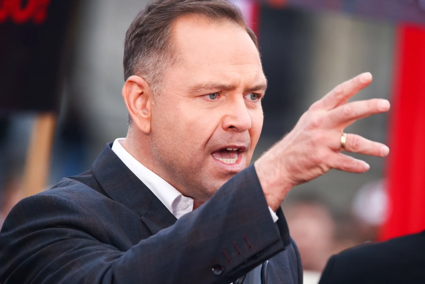 Karol Nawrocki Karol Nawrocki raczej nie będzie przeszkadzał rządowi w realizacji planów deregulacyjnych - uważają ekonomiści