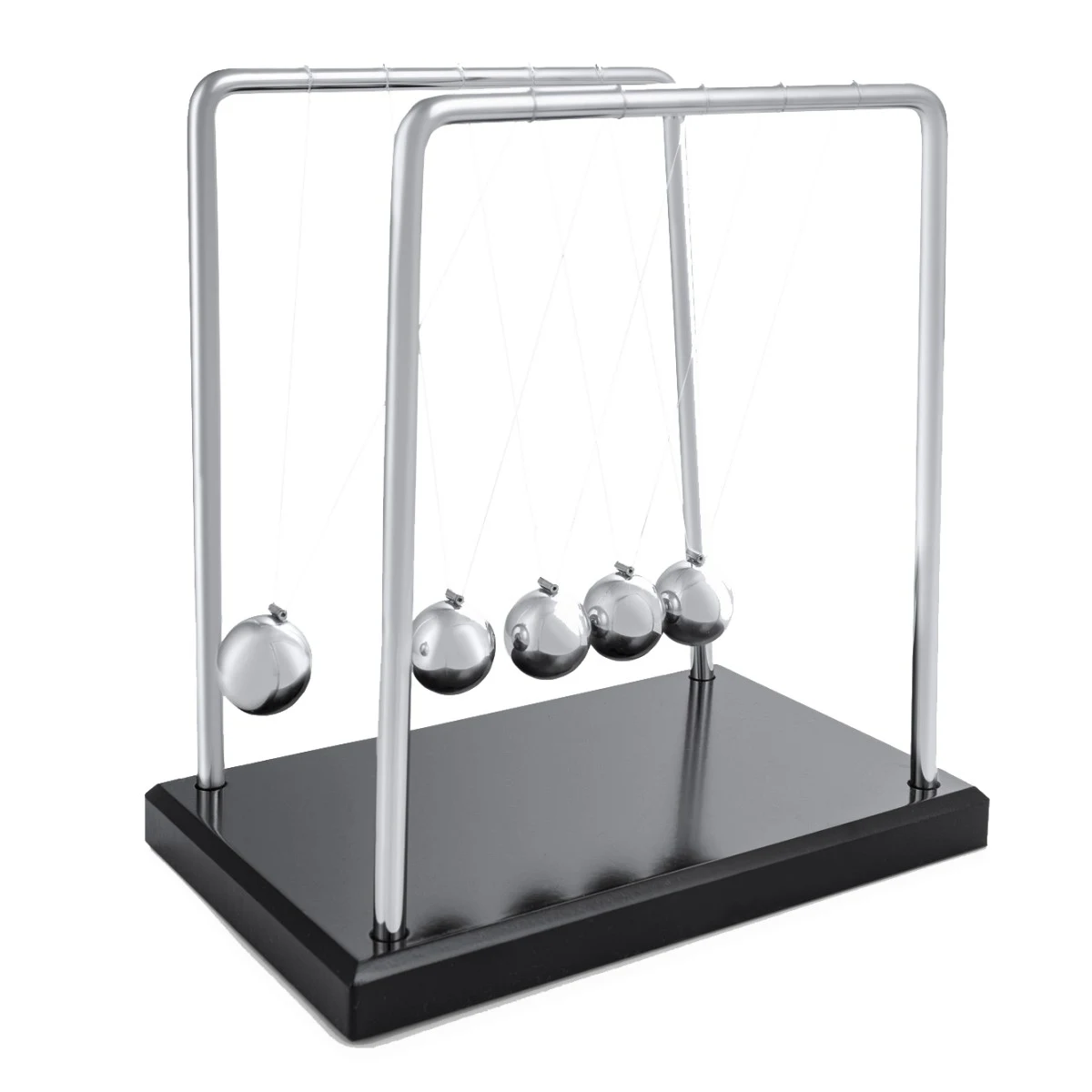 Tradycyjna kołyska Newtona, z którą Sławosz Uznański-Wiśniewski przeprowadzi doświadczenia na ISS. Pięć metalowych kul zawieszonych na cienkich nitkach, zamocowanych do dwóch metalowych ramek, całość umieszczona na czarnej, prostokątnej podstawie.