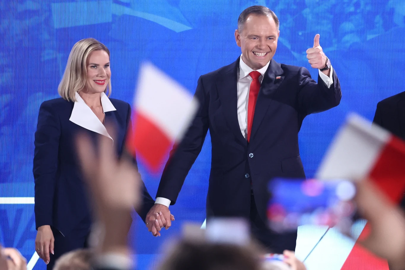 Marta i Karol Nawroccy podczas wieczoru wyborczego