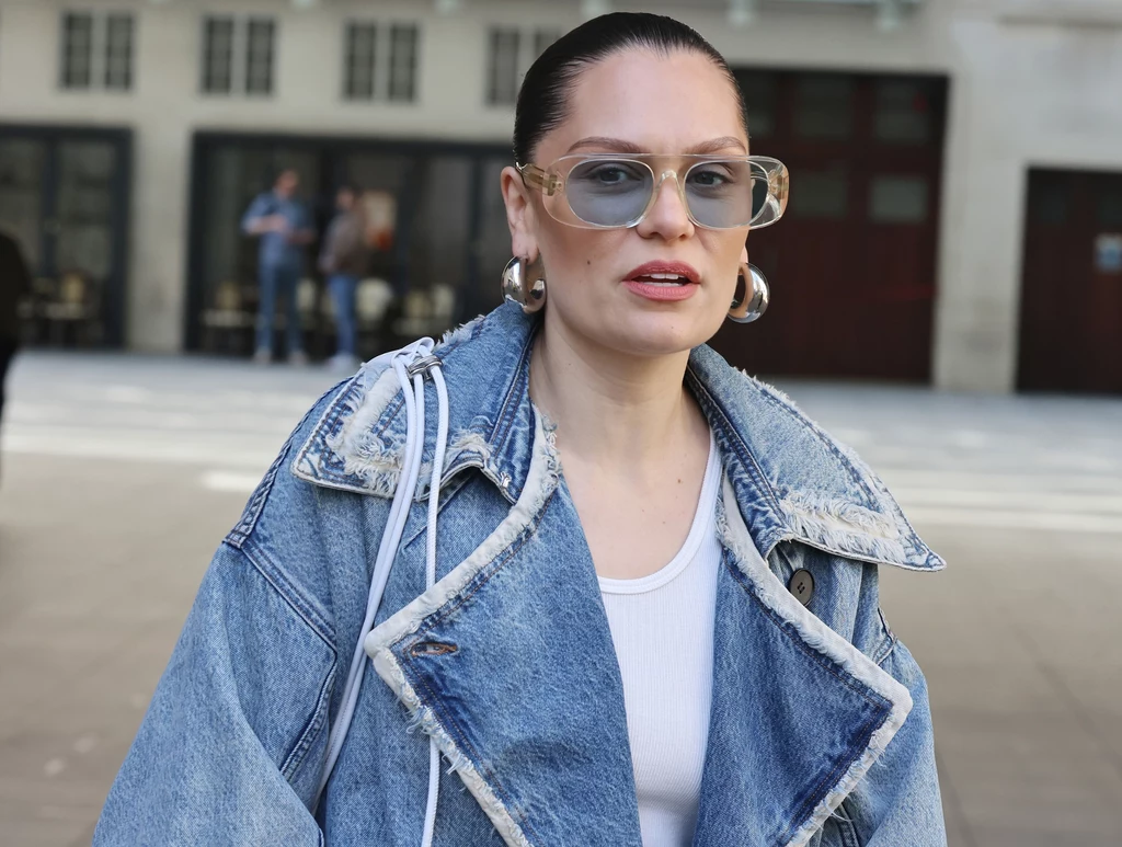 Jessie J ujawniła, że zmaga się z rakiem Jessie J ujawniła, że zmaga się z rakiem