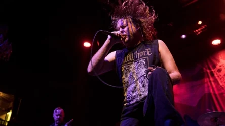 Travis Ryan (Cattle Decapitation) w akcji