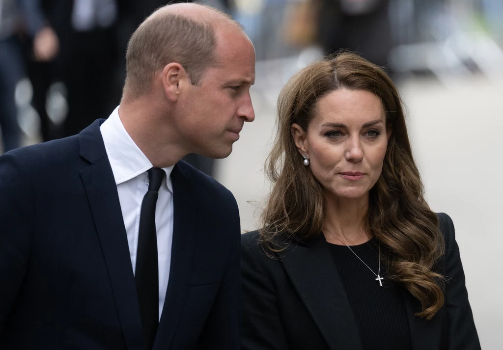 Księżna Kate i książę William mogą czuć się bezpiecznie w swojej posiadłości? Księżna Kate i książę William mogą czuć się bezpiecznie w swojej posiadłości?