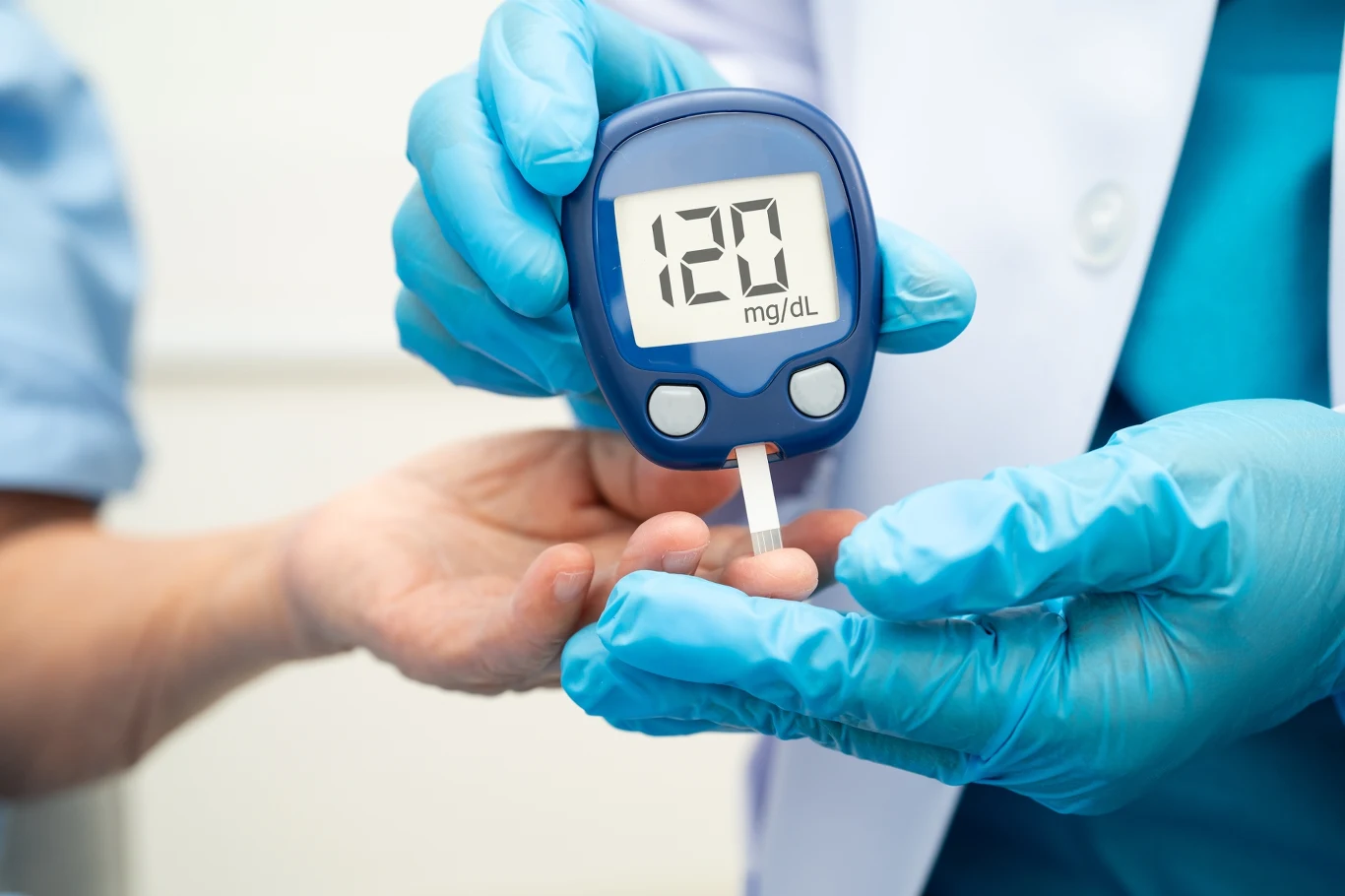 Wysoki poziom cukru to sygnał by zgłosić się do diabetologa. Konieczne będzie skierowanie Wysoki poziom cukru to sygnał by zgłosić się do diabetologa. Konieczne będzie skierowanie