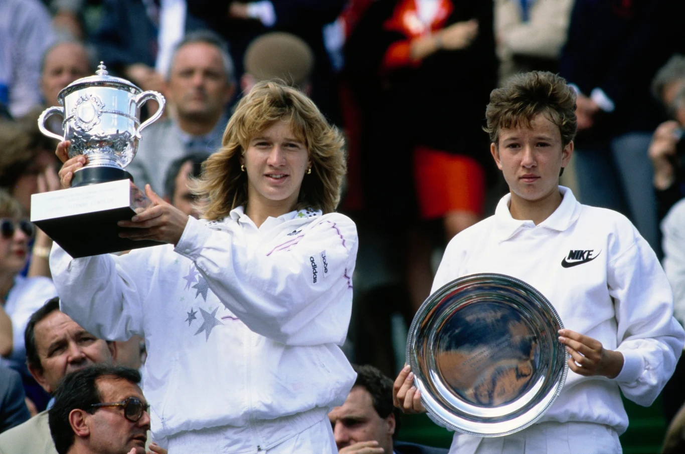 Steffi Graf i Natasza Zwierawa po zakończeniu finału Roland Garros 1988