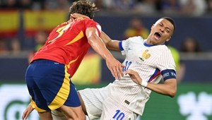 Szalona kanonada, dziewięć goli w starciu gigantów. Oto drugi finalista LN