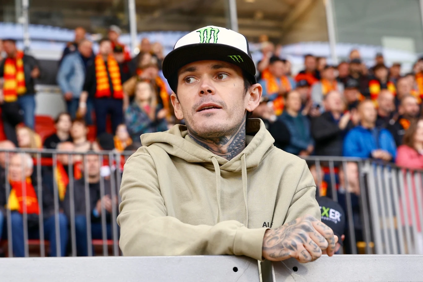 Tai Woffinden kilka tygodni po kontuzji pojawił się na Stadionie Olimpijskim, na meczu Sparty Wrocław.