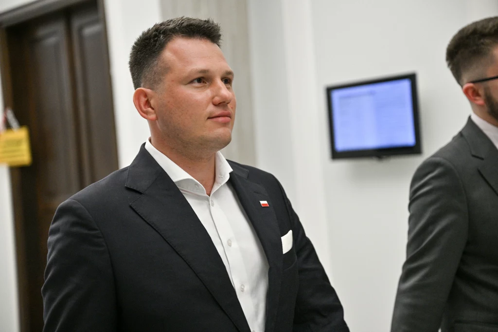 Sławomir Mentzen komentuje propozycję utworzenia rządu technicznego. "PiS nie będzie mnie szantażował" Sławomir Mentzen komentuje propozycję utworzenia rządu technicznego. "PiS nie będzie mnie szantażował"