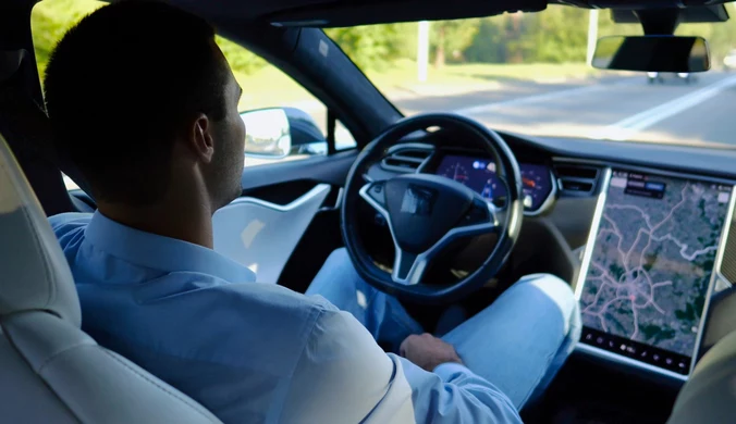 Autonomiczne technologie i sztuczna inteligencja to wyzwania oraz szanse dla motoryzacji