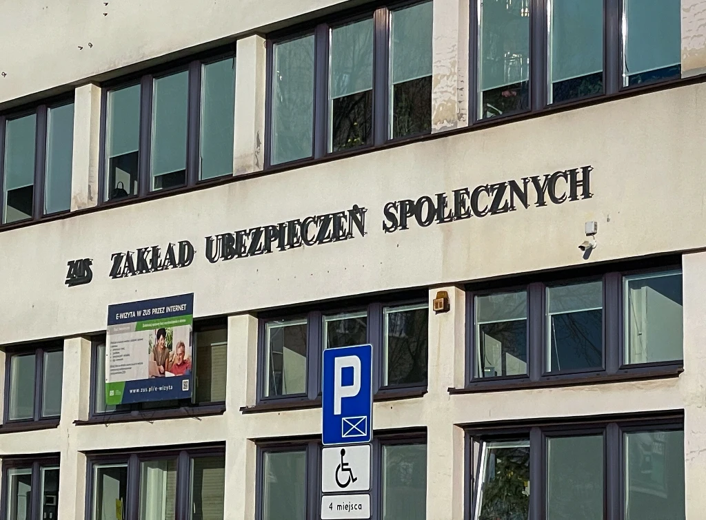 Robert Gwiazdowski przekonuje, że wychowywanie dzieci to inwestycja kapitałowa, a nie koszt, który ponosimy. Zdj. ilustracyjne