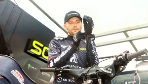 Katastrofa gwiazdy, "powinien zrezygnować". Nie zostawił na nim suchej nitki