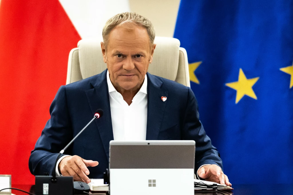 Polacy wypowiedzieli się na temat przyszłości rządu Donalda Tuska Polacy wypowiedzieli się na temat przyszłości rządu Donalda Tuska