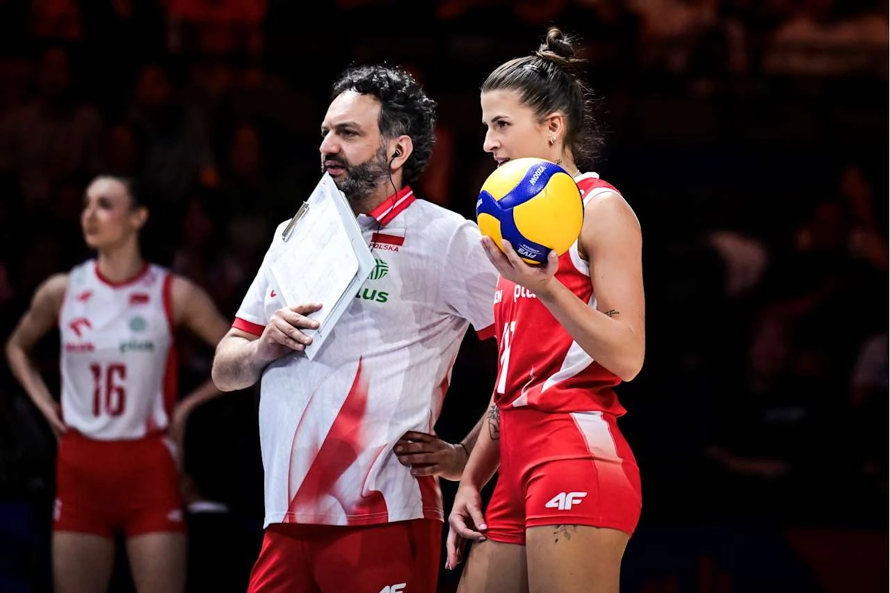 Liga Narodów siatkarek. Stefano Lavarini i Alicja Grabka