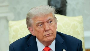 Zakaz Donalda Trumpa wszedł w życie. Ogranicza wjazd do USA obywatelom 12 państw