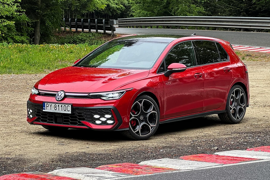 Volkswagen Golf GTI po liftingu. Mocniej, szybciej i bez wad poprzednika Volkswagen Golf GTI po liftingu. Mocniej, szybciej i bez wad poprzednika