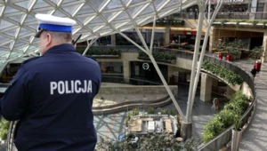 Wstrząsające odkrycie w Złotych Tarasach. Znaleźli ciało młodego mężczyzny