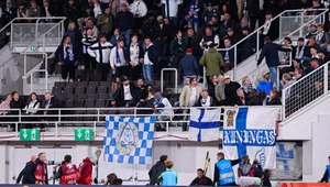 Wielkie zamieszanie w Helsinkach, akcja ratunkowa na stadionie. Kibice zamarli