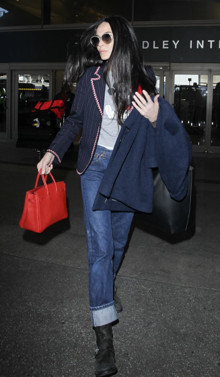 Demi Moore w Los Angeles stawia na wygodę i szyk