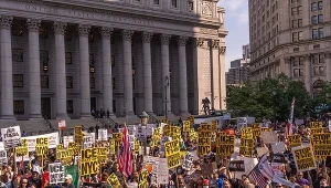Demonstracje w Nowym Jorku. Protestujący żądają wycofania ICE z miasta