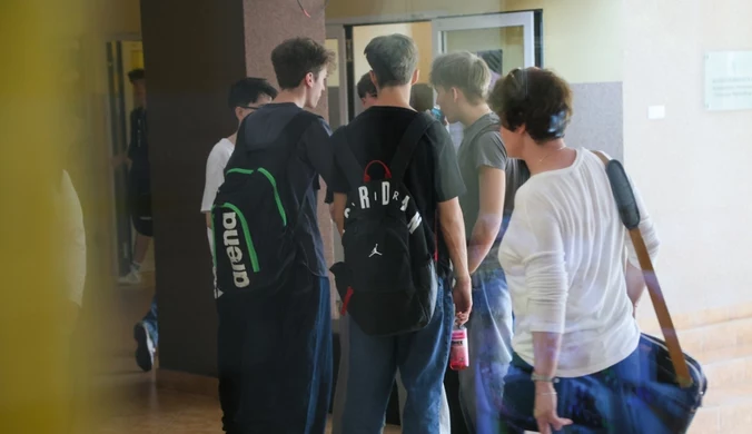 Nauczyciele alarmują: uczniowie mają problem z pisaniem. Sugerują, dlaczego