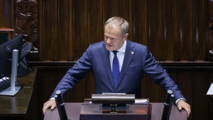 Premier Donald Tusk odpowiada na pytania posłów po exposé