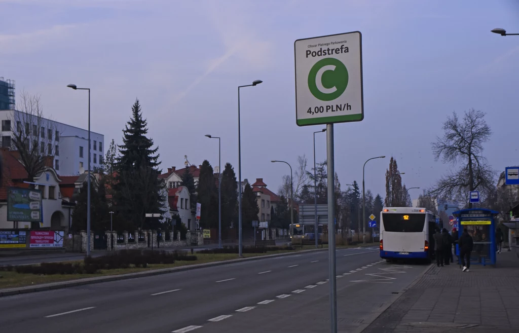 Od 1 stycznia 2026 r. w Krakowie ruszy Strefa Czystego Transportu (SCT), która obejmie obszar wewnątrz IV obwodnicy Od 1 stycznia 2026 r. w Krakowie ruszy Strefa Czystego Transportu (SCT), która obejmie obszar wewnątrz IV obwodnicy