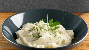 Zdrowe, warzywne purée sprawdzi się idealnie zamiast ziemniaków.