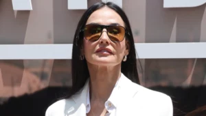 Demi Moore zachwyca w prostej stylizacji. Niecodzienne połączenie będzie hitem sezonu