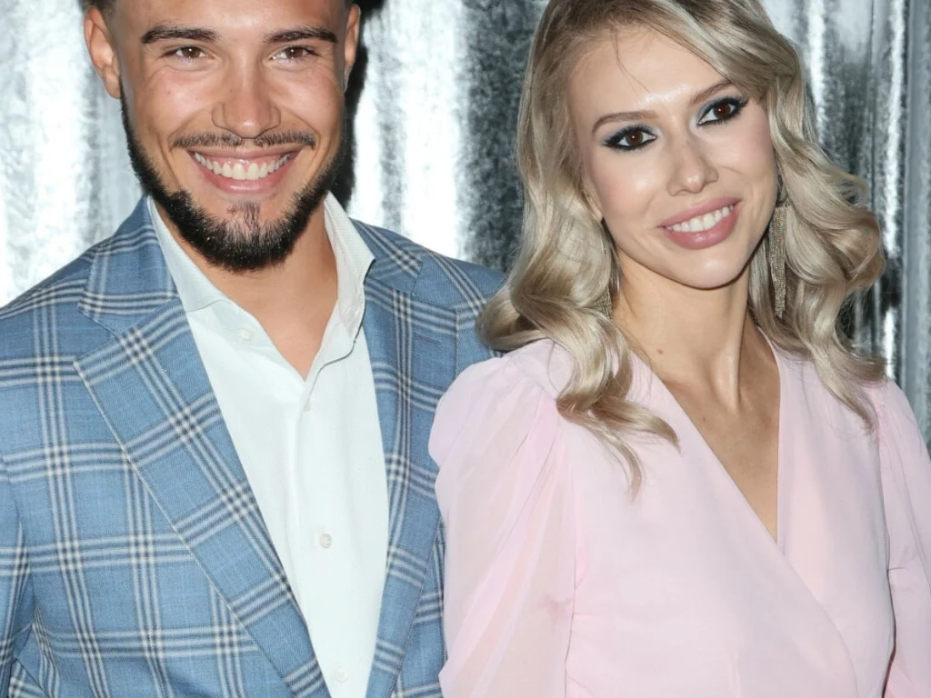 Leon Myszkowski, Ksenia Ngo