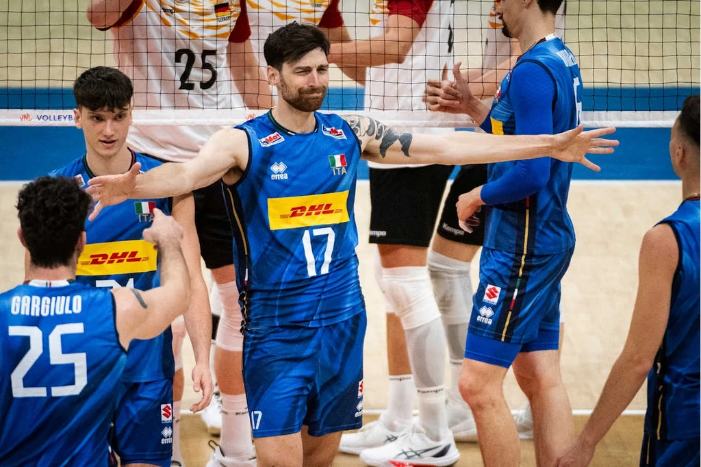Siatkarze reprezentacji Włoch w meczu z Niemcami Siatkarze reprezentacji Włoch w meczu z Niemcami