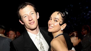 Callum Turner i Dua Lipa
