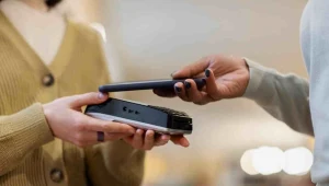 Jeśli Twój biznes opiera się tylko na jednej formie przyjmowania pieniędzy, stajesz się bardziej podatny na kryzysy