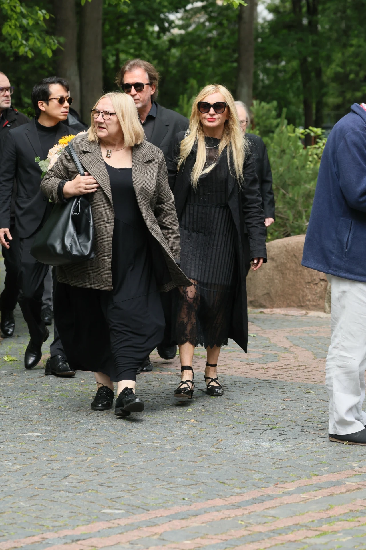 Monika Olejnik na pogrzebie Ewy Dałkowskiej