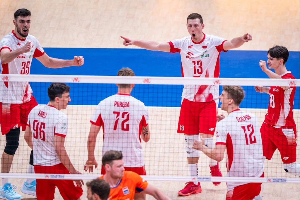 Liga Narodów siatkarzy. Polska nadal otwiera tabelę Liga Narodów siatkarzy. Polska nadal otwiera tabelę