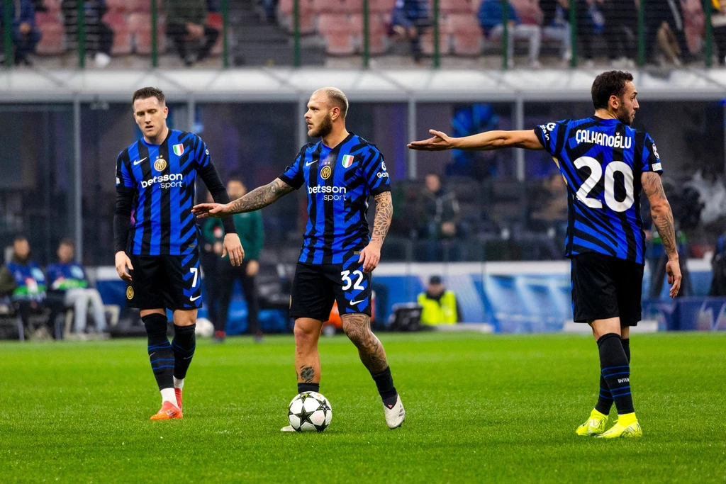 Piotr Zieliński i Hakan Calhanoglu w barwach Interu Piotr Zieliński i Hakan Calhanoglu w barwach Interu