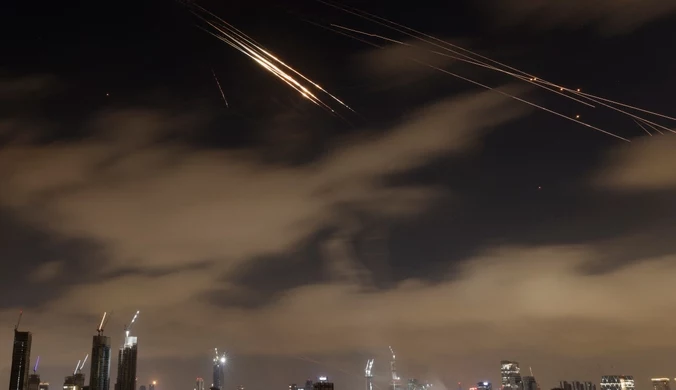 Iran wystrzelił kolejne rakiety na Izrael