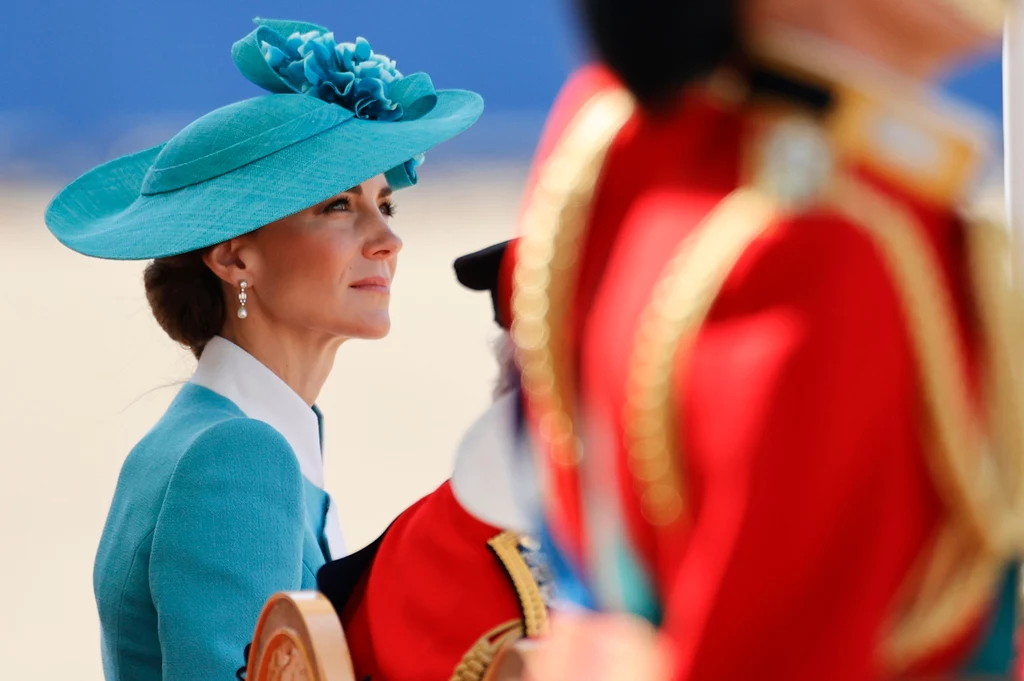 Księżna Kate zachwyciła w tym roku podczas Trooping the Colour Księżna Kate zachwyciła w tym roku podczas Trooping the Colour