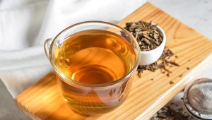 Karmelowo-orzechowa herbata. Działa przeciwzapalnie, wspiera serce