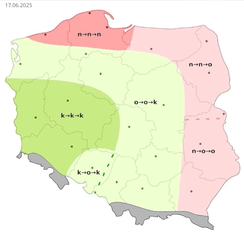 Kolorowa mapa Polski z wyraźnie zaznaczonymi strefami o różnych odcieniach zieleni i różu oraz z symbolami tekstowymi, oznaczającymi najprawdopodobniej fonetyczne warianty słów lub dźwięków w poszczególnych regionach kraju, z datą 17.06.2025 umieszczon...