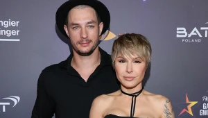 Blanka Lipińska w towarzystwie partnera pozuje w nowej fryzurze