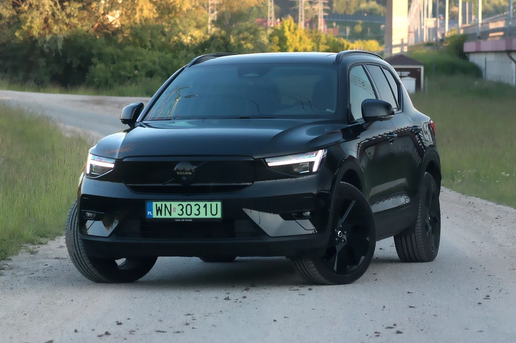 Volvo EX40 ma dobrze znany wygląd Volvo EX40 ma dobrze znany wygląd