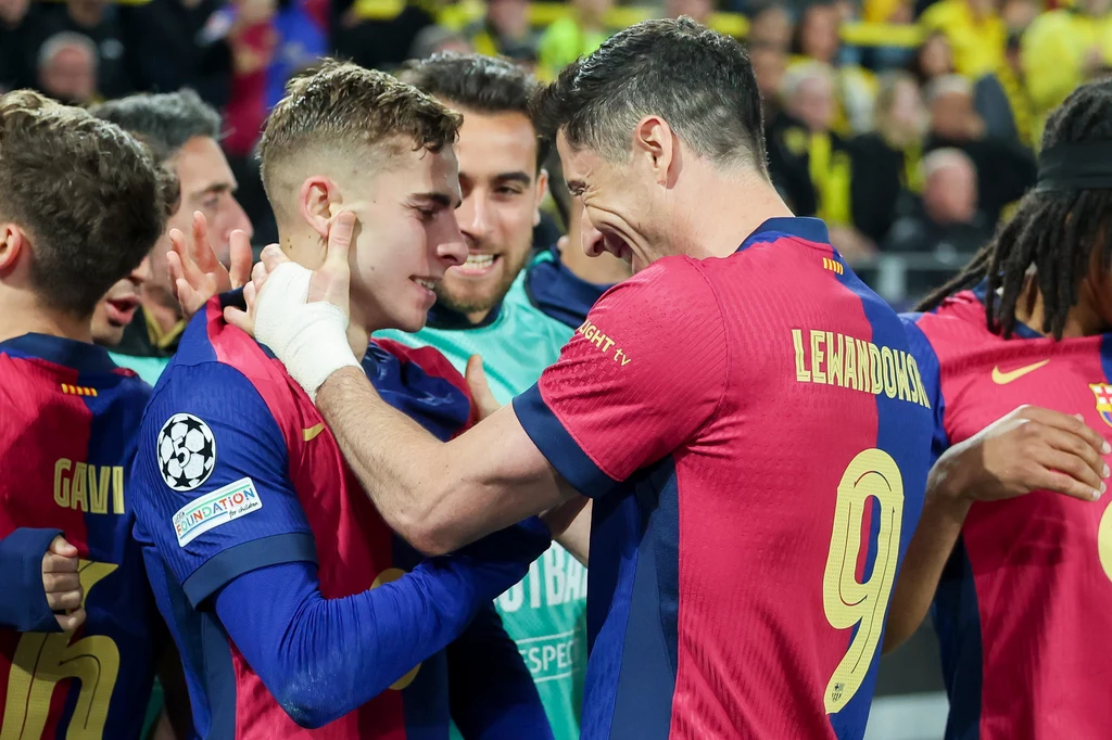 Fermin Lopez i Robert Lewandowski Fermin Lopez i Robert Lewandowski