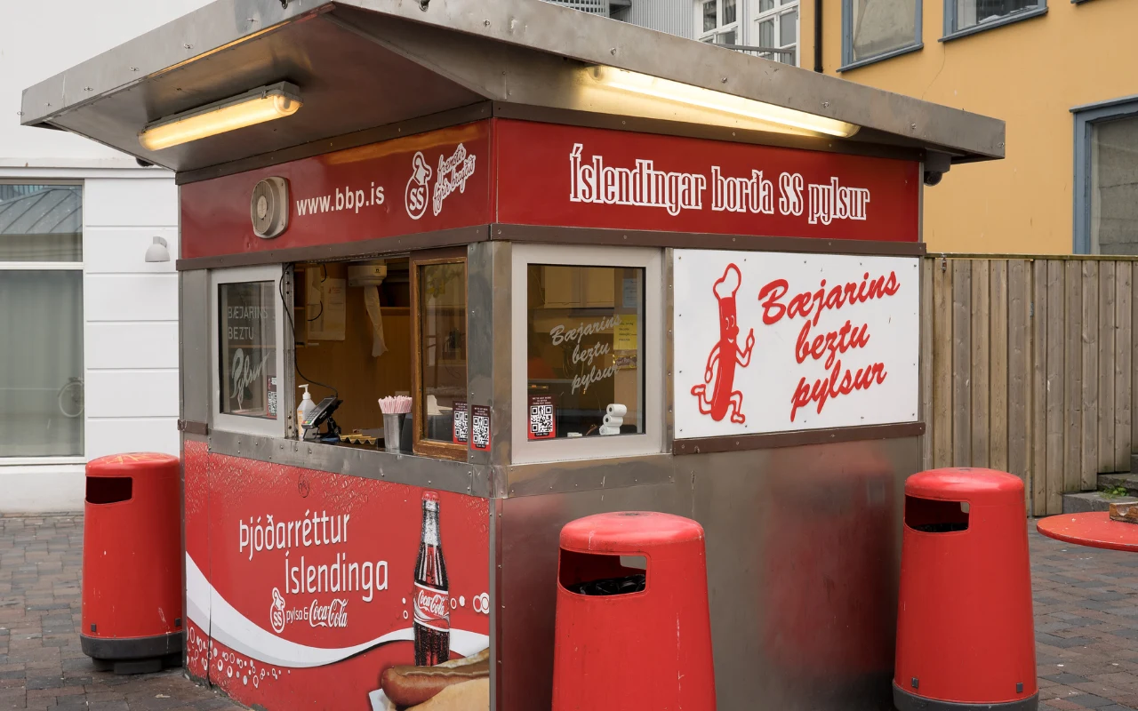Bæjarins Beztu Pylsur w Reykjavíku