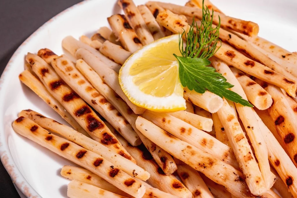 Delikatne i kremowe, niemal rozpływa się w ustach. Szkoda, że dziś mało kto pamięta o tym warzywie Delikatne i kremowe, niemal rozpływa się w ustach. Szkoda, że dziś mało kto pamięta o tym warzywie