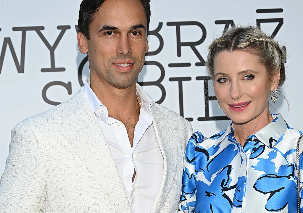 Andrzej Bachleda-Curuś żoną Bernadettą podczas Finału 4. edycji Konkursu Wyobraź Sobie Andrzej Bachleda-Curuś żoną Bernadettą podczas Finału 4. edycji Konkursu Wyobraź Sobie