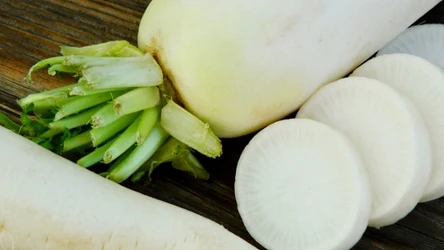 Kto powinien jeść białą rzodkiew?