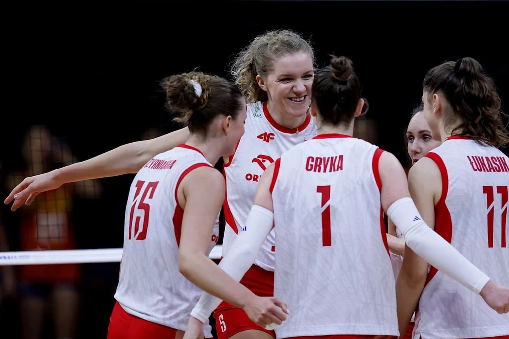 Agnieszka Korneluk (druga z lewej) w meczu Ligi Narodów z Holandią