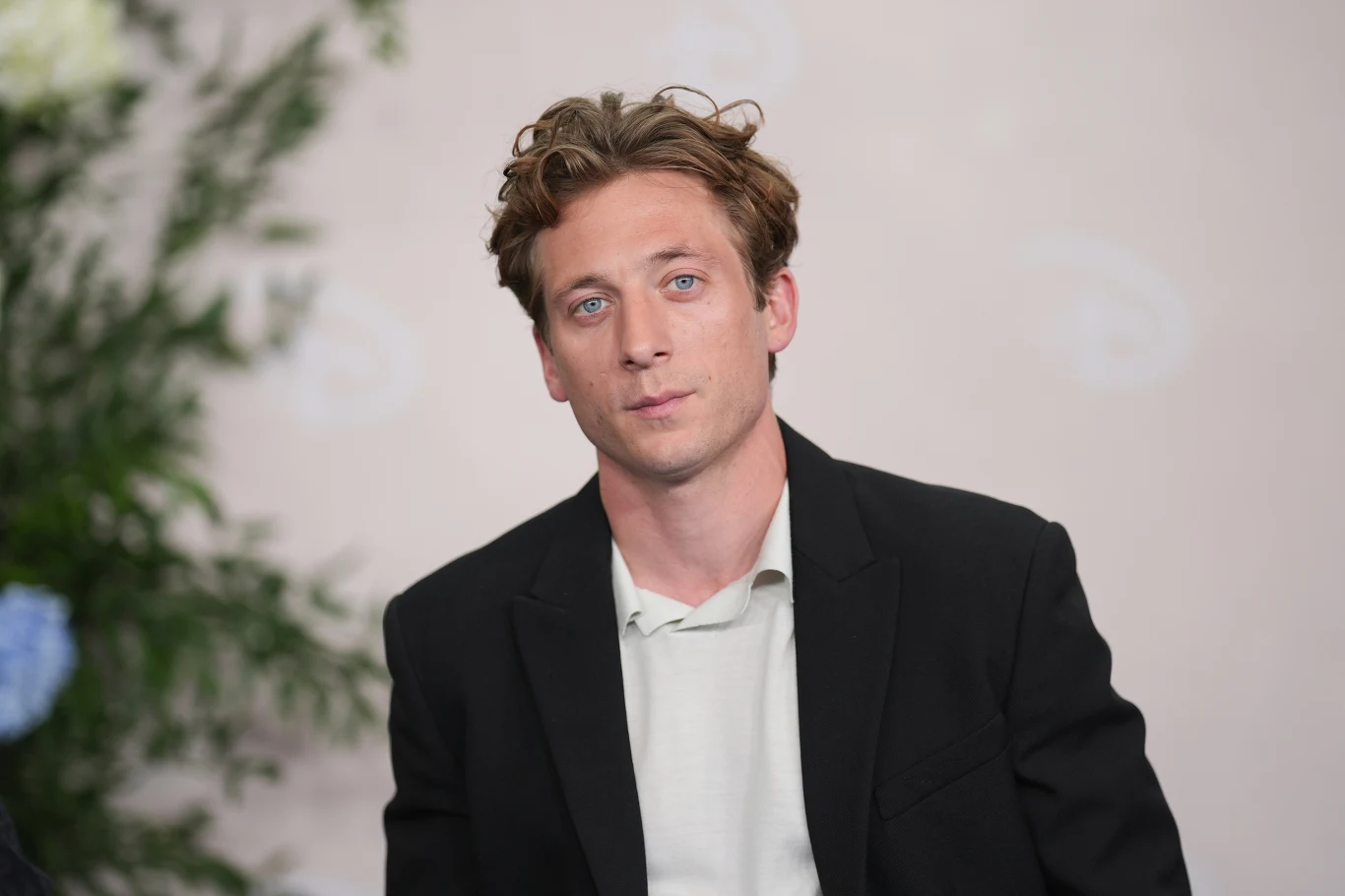 Jeremy Allen White Jeremy Allen White