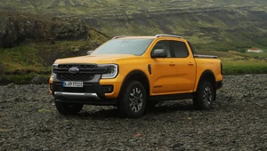 Nowy Ford Ranger łamie zasady. 281 KM, 3500 kg uciągu, a pali jak kompakt 