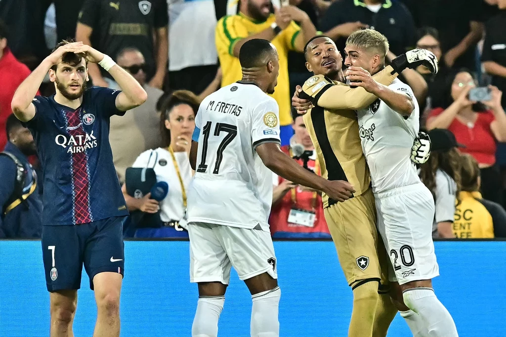 PSG sensacyjnie przegrało na Klubowych Mistrzostwach Świata z Botafogo PSG sensacyjnie przegrało na Klubowych Mistrzostwach Świata z Botafogo