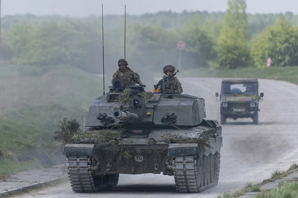 5 proc. PKB na armię. Estonia wskazuje, że NATO potrzebuje silnej Europy